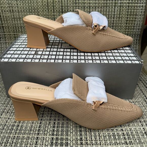 Newbella NWT Women's Knit Mesh Pointed Toe Heeled Mules Gold Link Apricot Size 8 - Picture 9 of 10